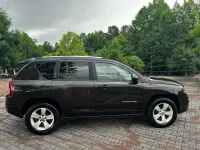 2014 Jeep Compass Latitude – Image 8