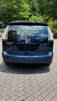 2009 Mazda Mazda5 – Image 2