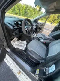 2014 Ford Escape – Image 12