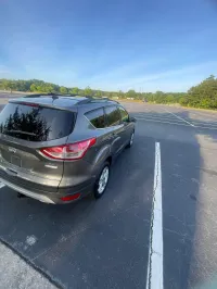 2014 Ford Escape – Image 8
