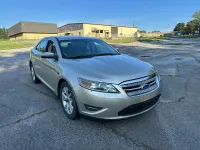 2011 Ford Taurus SEL – Image 12
