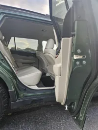 2012 Subaru Outback – Image 12