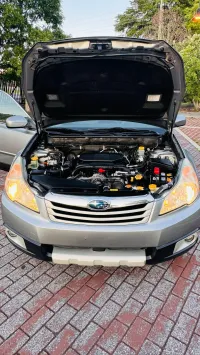 2011 Subaru Outback – Image 20