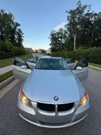 2006 BMW 3-Series – Image 13