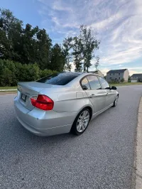 2006 BMW 3-Series – Image 6