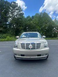 2013 Cadillac Escalade – Image 5