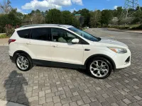 2014 Ford Escape Titanium – Image 4