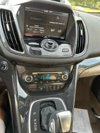 2014 Ford Escape Titanium – Image 16