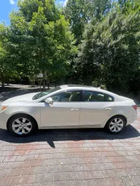 2011 Buick LaCrosse  – Image 6