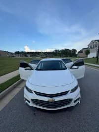 2016 Chevrolet Malibu LT – Image 17