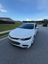 2016 Chevrolet Malibu LT – Image 9