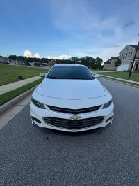 2016 Chevrolet Malibu LT – Image 2