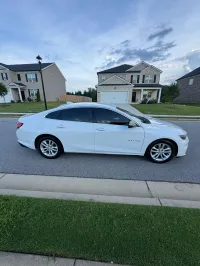 2016 Chevrolet Malibu LT – Image 11