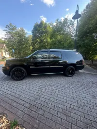 2014 GMC Yukon XL Denali – Image 2