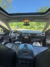 2014 GMC Yukon XL Denali – Image 21