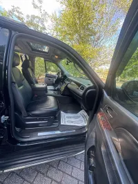 2014 GMC Yukon XL Denali – Image 16