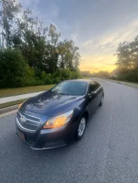 2013 Chevrolet Malibu – Image 9