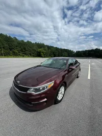 2016 Kia Optima – Image 1