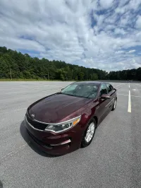 2016 Kia Optima – Image 13