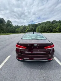 2016 Kia Optima – Image 8