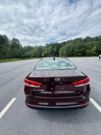 2016 Kia Optima – Image 15