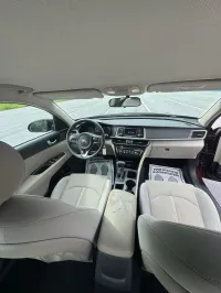 2016 Kia Optima – Image 21
