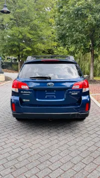 2011 Subaru Outback – Image 4