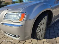 2014 Chrsyler 300 – Image 20