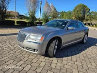 2014 Chrsyler 300 – Image 5