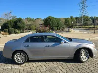 2014 Chrsyler 300 – Image 4