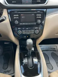 2016 Nissan Rogue – Image 15