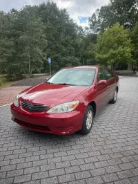 2005 Toyota Camry – Image 12