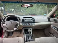 2005 Toyota Camry – Image 13