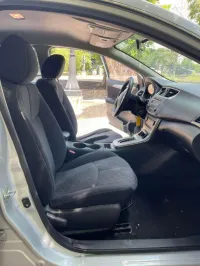 2014 Nissan Sentra – Image 3