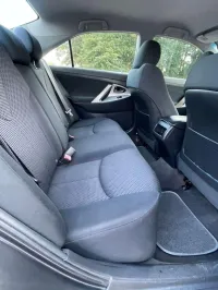 2010 Toyota Camry – Image 7