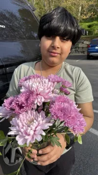 Adi's Fresh Flower Arrangements – Image 1
