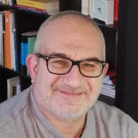 blog author image