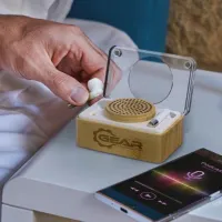 Bamboo Wireless Speaker & Earbud Set – Image 6