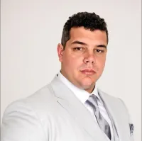 blog author image