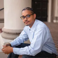 blog author image