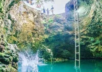Dunn's River Falls & Blue Hole Tour from Montego Bay – Image 4