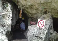 Green grotto cave tour – Image 1