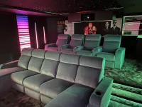 The Lynch Cinema Seat – Image 12