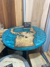 *SOLD* 30" Blue Epoxy Round Table – Sleek Modern Base – Image 3