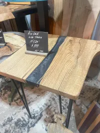 Pin Oak Side Table with Epoxy Accent – Image 1