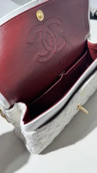 Chanel flap bag 2.55 – Image 11