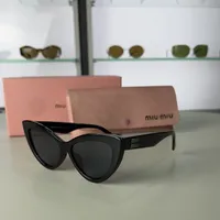 Miu Miu - Black Frame Cat eye  – Image 4