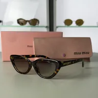 Miu Miu - Cat eye – Image 1