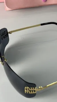 Miu Miu - Aube  – Image 13