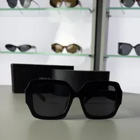 Prada square sunglasses – Image 5